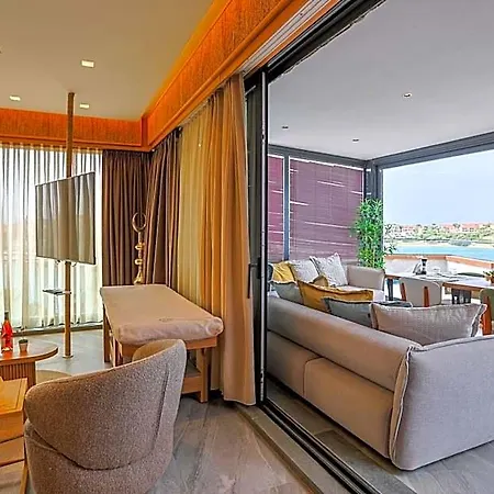 Cesme Sarezya Luxury Boutique